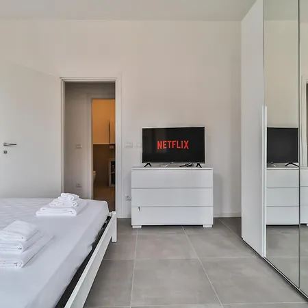 Arco - Center * בולוניה